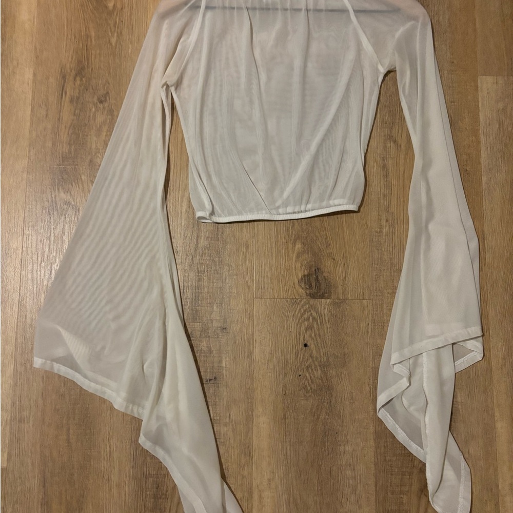 M/L White Festival Outfit 😍 J.Valentine Inc